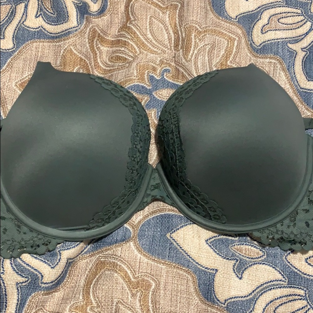New victoria secret bra